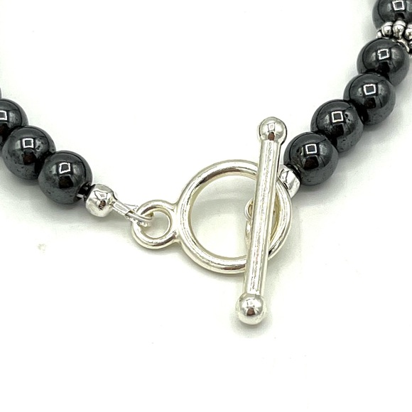 HAND CRAFTED Black Hematite Bracelet with Silver Elephant - Picture 5 of 6